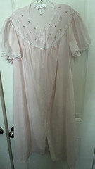 VTG Character Pink Cotton Robe/Gown Floral Embroidery Lace Trim Size Large