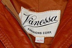 Vintage Leather Coat Vanessa Size 9/10 70s Glossy Cinnamon Brown Made Argentina