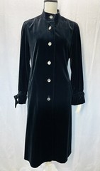 Vintage Women’s Black Velvet Coat-Surrey Classics Canada SIZE Medium