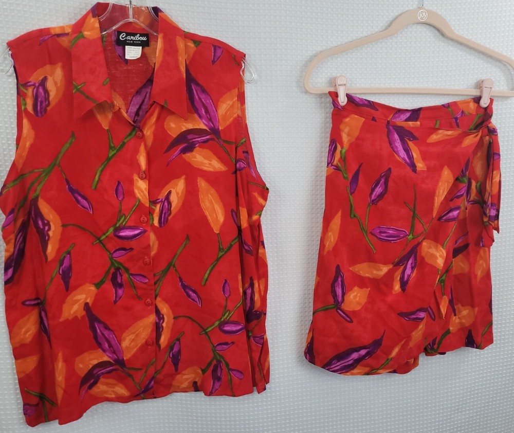 Vintage 2 Piece Caribou New York Wrap Style Coulotte(M) & Blouse(L) Red Floral