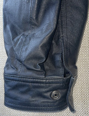 Wilsons The Leather Experts Leather Bomber Jacket Men SZ-Large Black Motorcycle