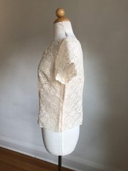 STUNNING VTG SAKS FIFTH AVENUE Ivory Lace Short Sleeve Top Blouse SZ 34