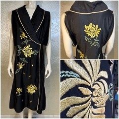 Vintage 1960’s Black Embroidered Silk Robe Housecoat Yellow Floral Vietnam