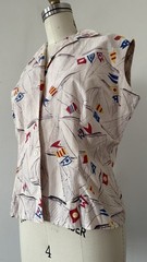 1940s 50s Sailboat Novelty Print Sailcloth Cotton Sportswear Blouse Fitted M/L