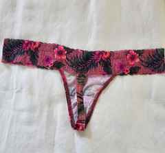 Vintage Victoria’s Secret PINK Extra Low Rise Thong Panty Purple Floral Large