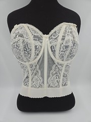 Goddess Style 689 Bra White Lace Shapeware Corsette Bustier Strapless 34DD
