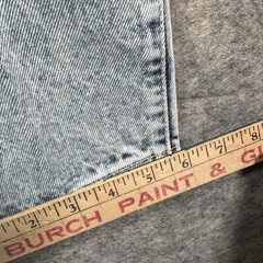 Vintage 90s Womens Levis Jeans Size 9 26×30 Relaxed Fit Tapered Leg Made In Usa