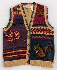 Vintage 90s Jantzen Petite M Hand Embroidered Bear Leaf Sweater Vest Ramie