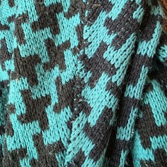 Vintage 90’s 80’s Houndstooth Checkered Sweater Size Large Black Teal Retro