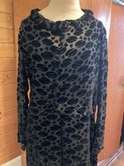 Vintage 1920s black velvet burn out french cut velvet flapper dress lined B 37