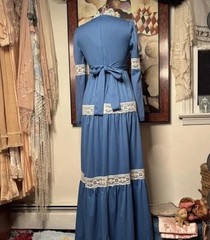 Vintage 1970’s Cottage Core Prairie Maxi Dress Blue Romantic Medium