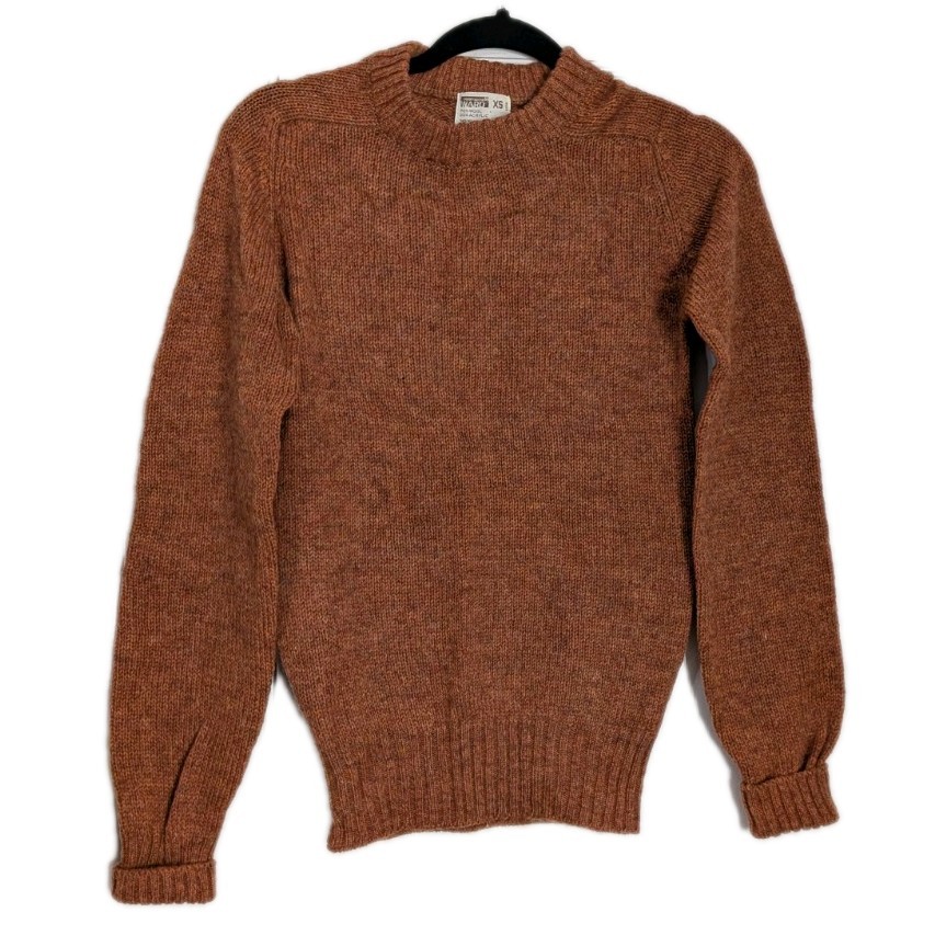 Vintage Montgomery Ward Wool Knit Sweater XS Orange Crewneck Made Hong Kong