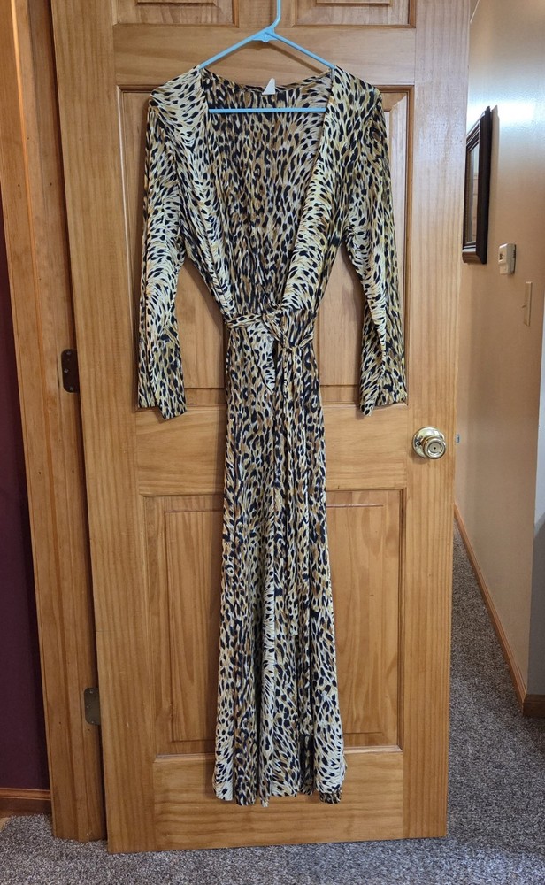 VTG Elaine Sklar Leopard Wide Leg Jumpsuit Size M Belted Animal Print Silky Feel