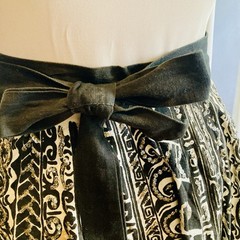 1950s Cotton Tribal Tiki Tropical Black White Circle Skirt Sequins Rockabilly