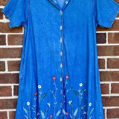 Vintage 1990s La Cera Denim Chambray Floral Embroidered Dress Medium Cottagecore