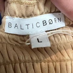 Baltic Born Vivaldi Tan Velvet Smocked Chest Tiered Dress. Size Large. NWT.