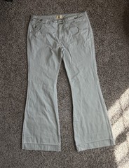 Vintage Levi’s Women Herringbone Bell Bottom Pants TAB TWILLS 12 M Metal Buttons