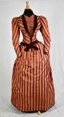 VICTORIAN FRENCH 2 PIECE VISITING DRESS WITH PARIS LABEL, 1890s