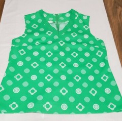 Vtg 70s Women’s Shirt tank top green & White Knit Polyester