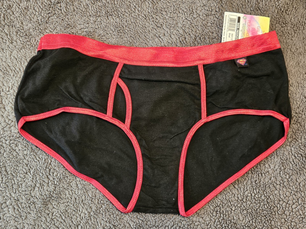 SuperGirl Intimates Women’s Boy Briefs Panties Sz: LARGE Color: BLACK/RED TRIM