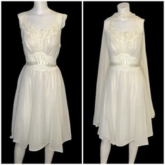 VTG Vanity Fair 60s Ivory Tricot Nylon Lace Chiffon Nightgown Peignoir Set Sz 34