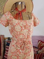 Vintage Ceil Chapman 1950s Designer Wiggle Dress Coral Pink Metallic Gold Rose