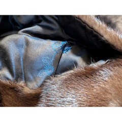 Pinneke Furs Womens Brown Vintage Mink Fur Wrap Capelet Monogrammed MCM 4 Pocket