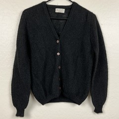 Vintage 1950s British Vogue The Golfer Mohair Cardigan Womens Black Preppy VTG