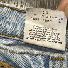 Vintage Levi’s 550 Jeans Women’s Relaxed Fit Tapered Leg Size 28 Made in Canada