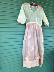 Antique 1920s Pink Cotton Organdy Dress Rosettes Gown Size Small/Medium