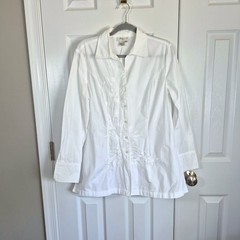 Vintage Puli white button down shirt floral embroidery women’s 12