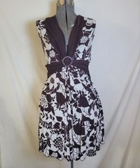 Vintage 90s Y2K Brown White Floral Dress La Belle Stretch Tropical S V Neck