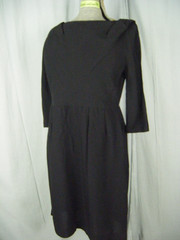 Vtg 60s Black Crepe Tuck in Shoulder Dress-Bust 42/M