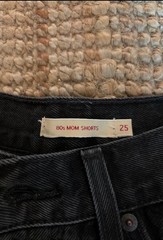 Levi’s 1980s Mom Shorts Women’s 25 High Rise Black Denim Regular Fit