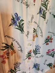 Vintage Women’s 80’s Venezia Floral Botanical Long Sleeve Shirt Size 14/16