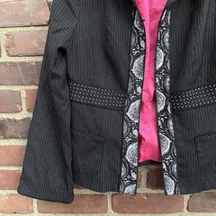 Vtg Nanette Lepore | Blazer Sz 8 -22.5” Long / 34 Chest -jacket -Cheapchicplus