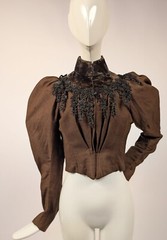 VICTORIAN 1890’S WOOL BODICE W PUFF SLEEVES W VELVET + JET BEAD NECKLINE
