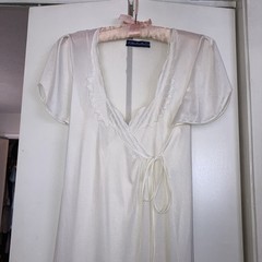 Vtg Interludes White Med Nightgown & Matching Large Robe Bridal Flutter Sleeves