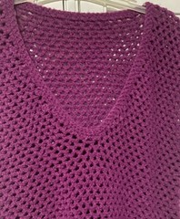 Vintage Hand Crocheted Women’s Vest Purple Plum Color 18” Pit-Pit 26 1/2” L Med.