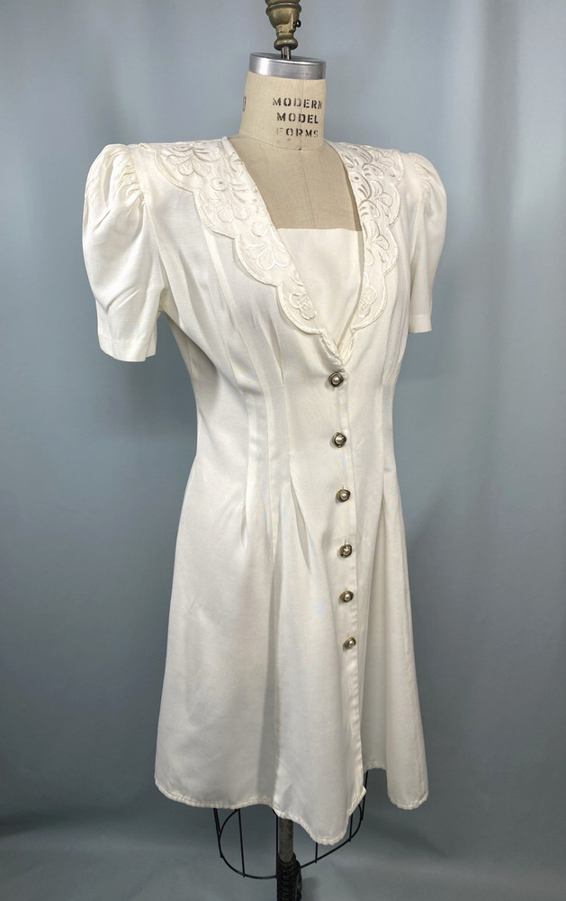 Vintage Dress SIZE 10 LARGE PETITE ivory white short CAROLINE WELLS 80s 90s