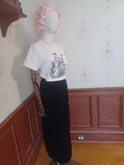 Vintage 1970s/1980s Intuitions Union-Made Black Velvet Gothic Maxi-skirt