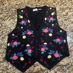 Vintage Sostanza Floral Embroidered Knit Sweater Vest Black Cotton Ramie Large