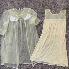 Vintage Two Piece Sheer Nightie Gown With shawl Pale Yellow Lace Trim M