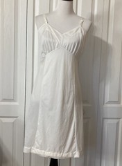 Vintage Sliperfection Full Slip Sz 38 White Bodice Form Fitting Adjustable Strap