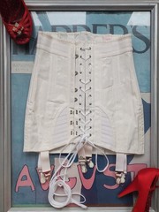 Vintage SEARS open bottom GIRDLE – Small W: 25″-28″ H:32″-36″
