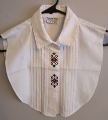 Vintage Womens White Dickie The Specialty House Embroidered Design On Placket
