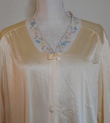 Vintage Vanity Fair Peignoir Robe Gown Yellow Womens sz 38 Lace Trim Made in USA