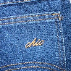 Vintage Chic High Waisted Mom Jeans Medium Wash Made in USA Tapered Leg 18 Tall