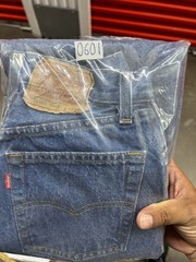 Vintage 90s Levis 501 Women Jeans Made in USA High Rise Button Fly 26501 28×32