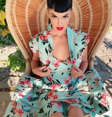 Lorelei’s Vintage 1950’s Style Inspired Bali Hai Dress in Bamboo Garden Sz 1